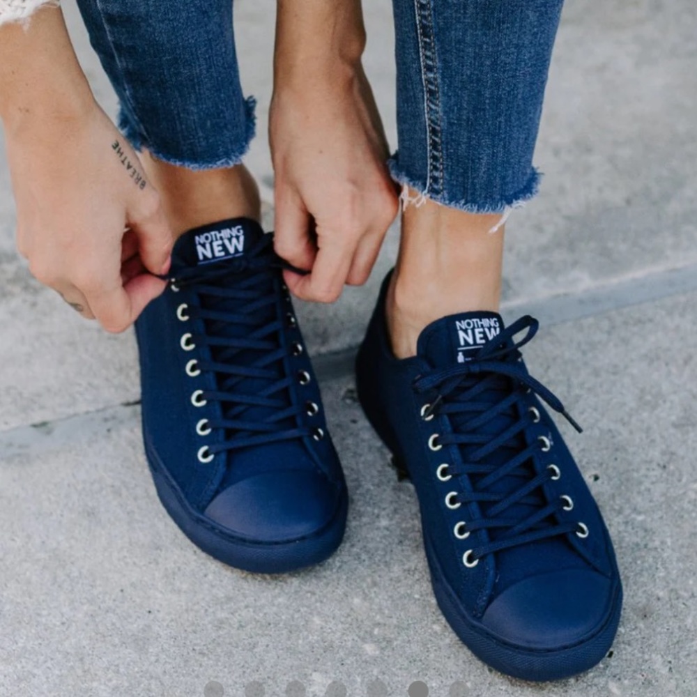 Nothing New Women's Classic Low Top